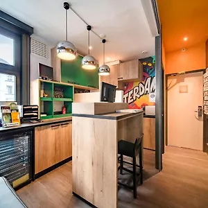 hostel-princess.zandvoort-hotels.com/